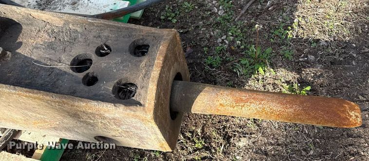 image for item EM7124 breaker