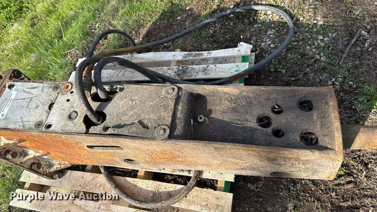 image for item EM7124 breaker