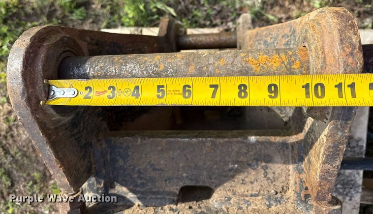 image for item EM7124 breaker