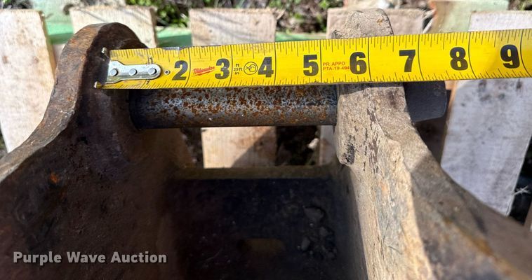 image for item EM7124 breaker