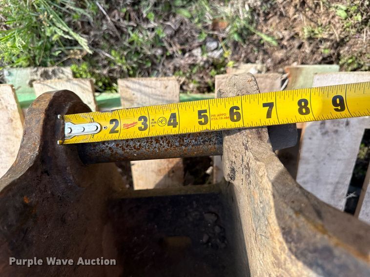 image for item EM7124 breaker