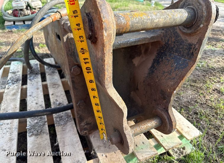 image for item EM7124 breaker