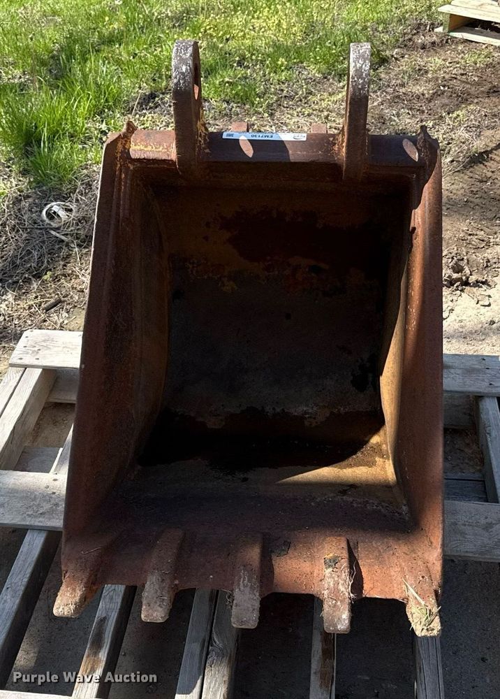 image for item EM7130 24