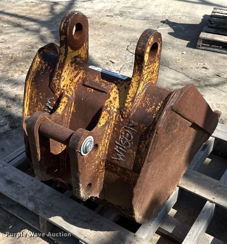 image for item EM7130 24