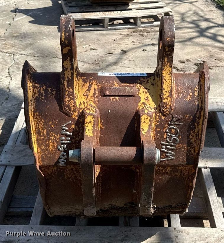 image for item EM7130 24