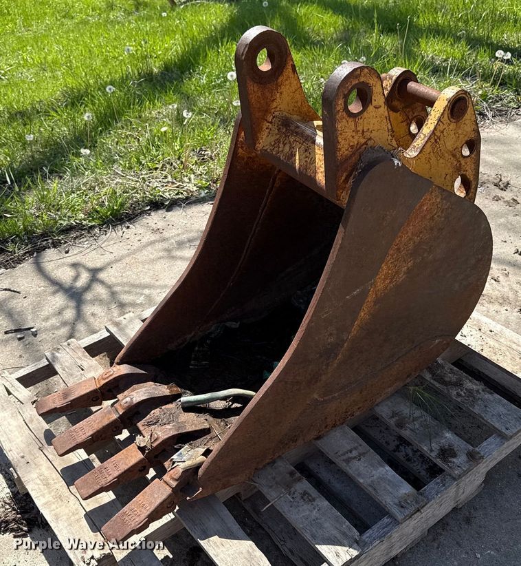 image for item EM7131 18