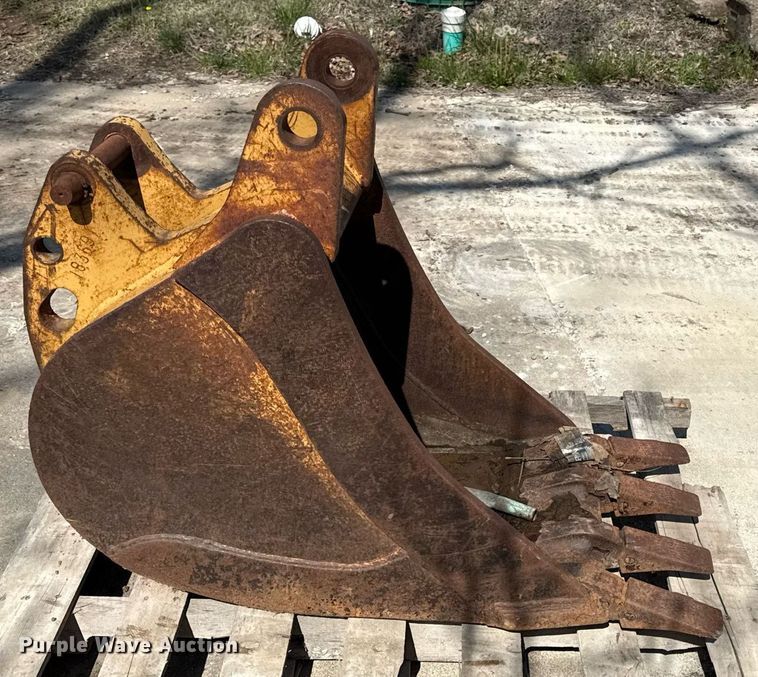 image for item EM7131 18