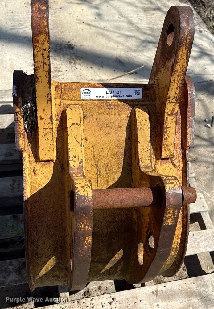 image for item EM7131 18