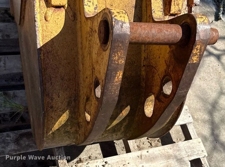 image for item EM7131 18