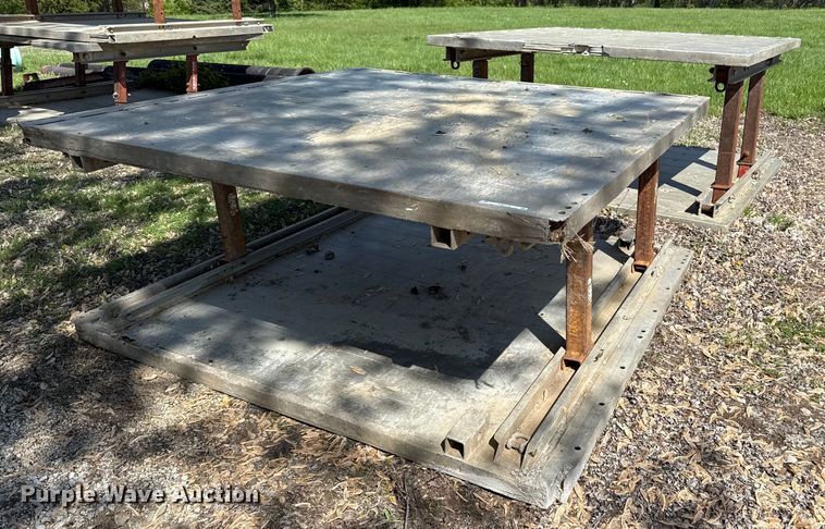 image for item EM7139 (2) trench boxes