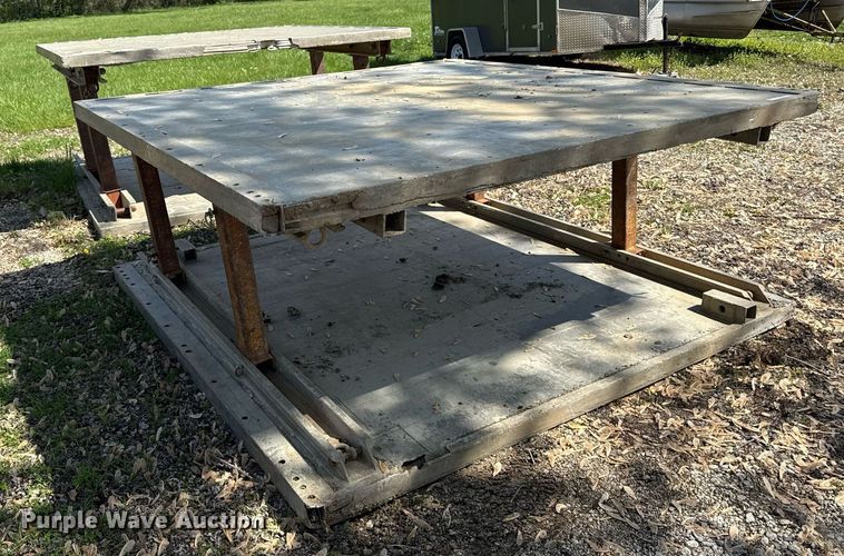 image for item EM7139 (2) trench boxes