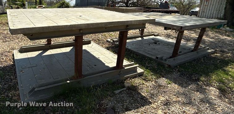 image for item EM7139 (2) trench boxes