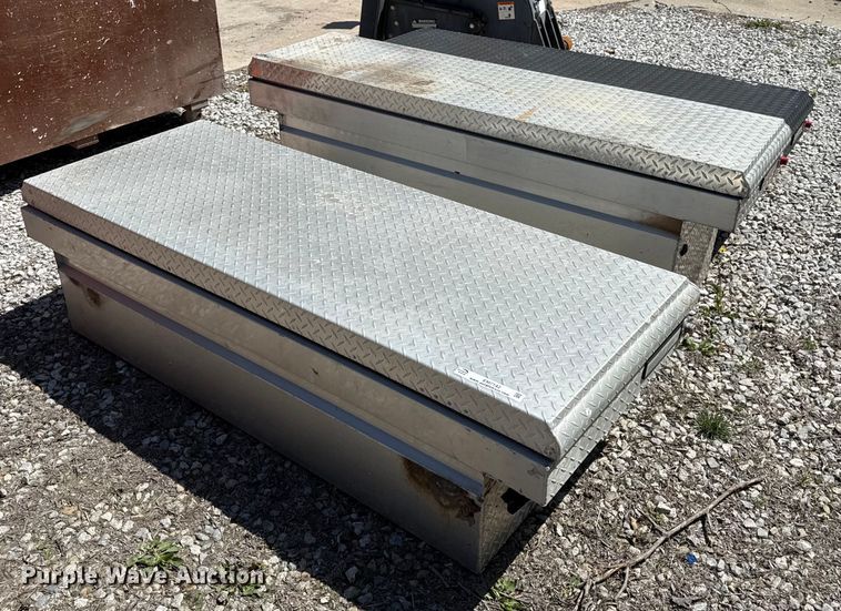 image for item EM7142 (3) toolboxes