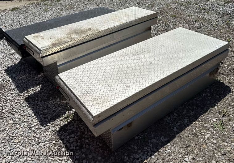 image for item EM7142 (3) toolboxes