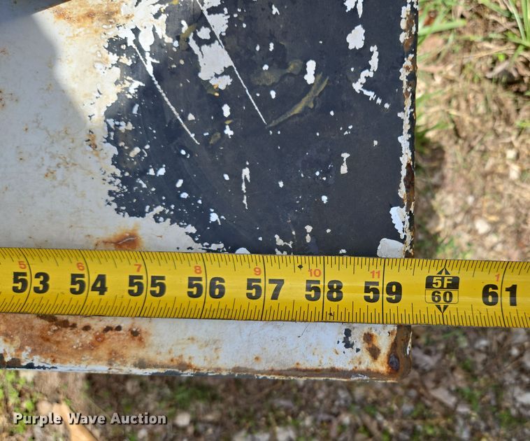 image for item EM7146 Fuel tank 