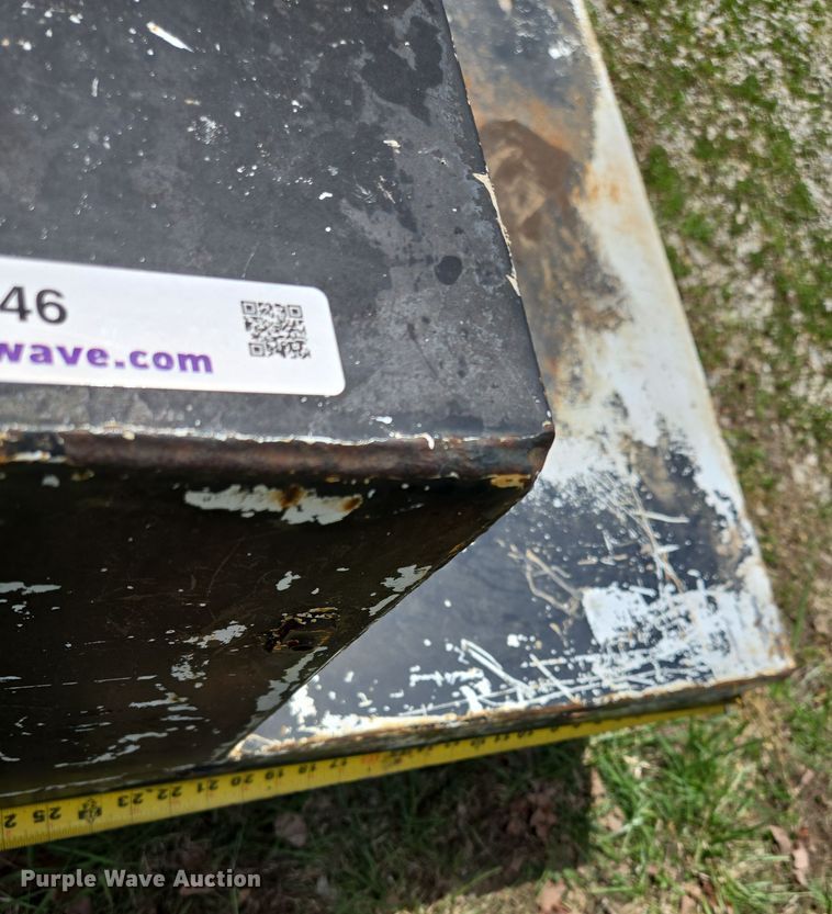 image for item EM7146 Fuel tank 