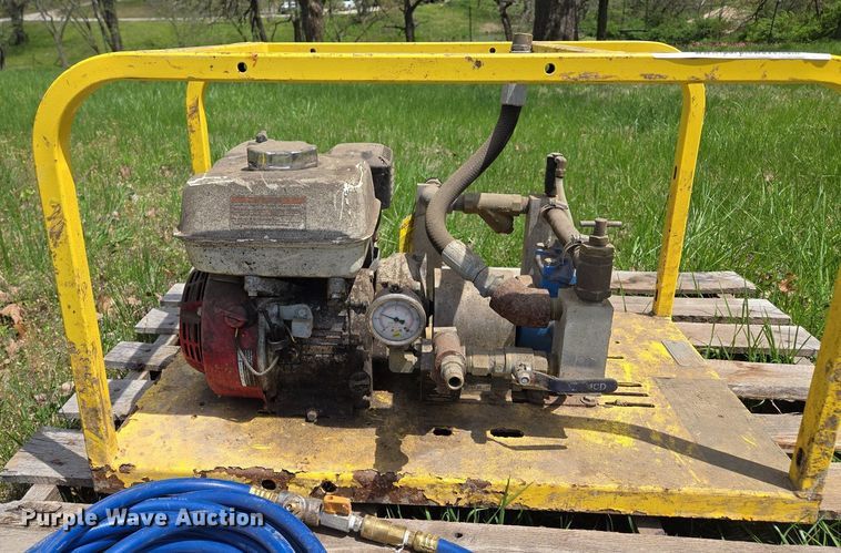 image for item EM7147 Cherne pump 