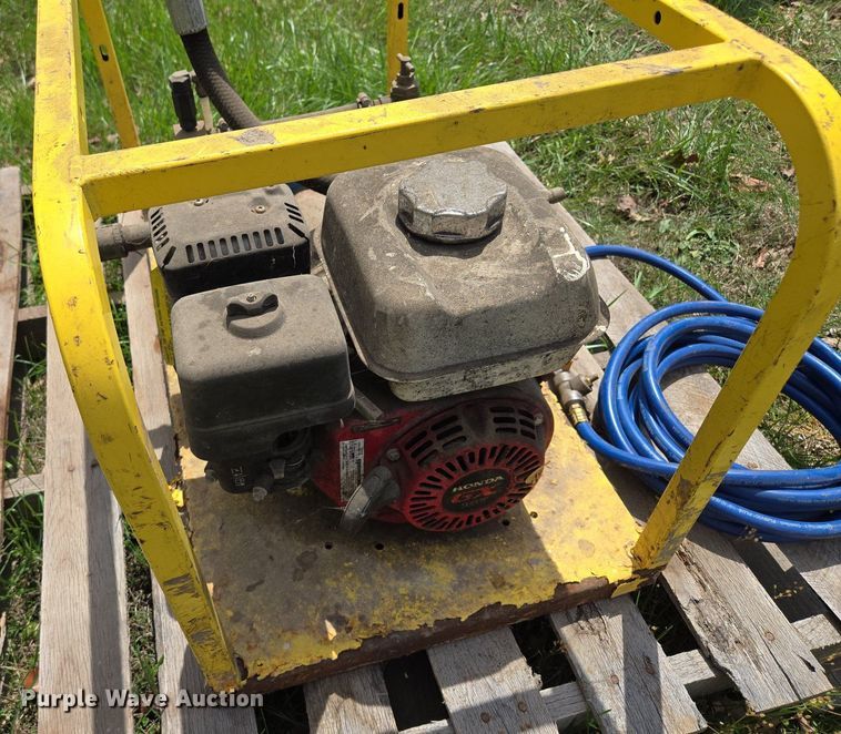 image for item EM7147 Cherne pump 