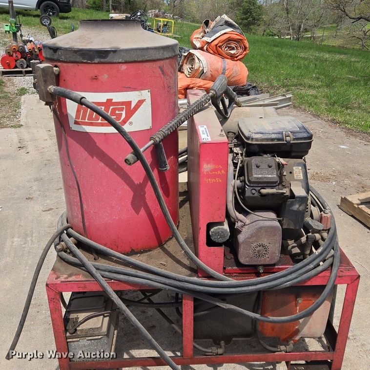 image for item EM7149 Hotsy  hot pressure washer