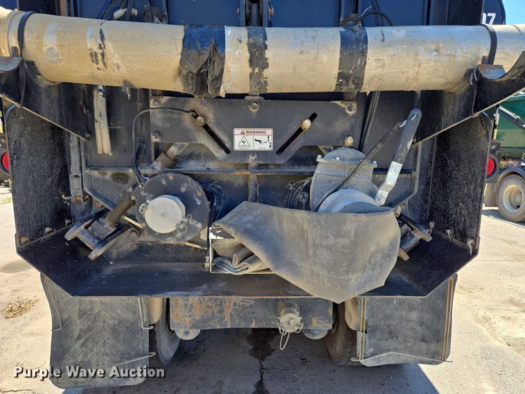 image for item EM7288 2011 International 7500 sewer jetter truck