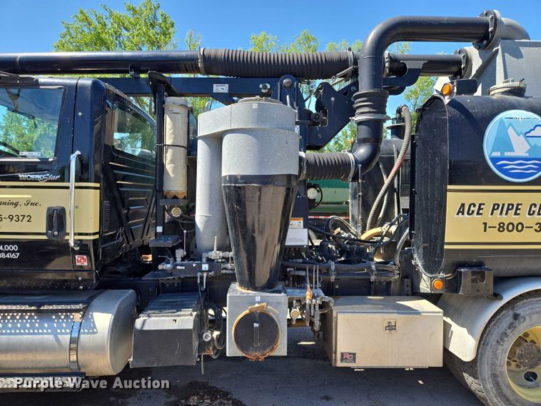 image for item EM7288 2011 International 7500 sewer jetter truck