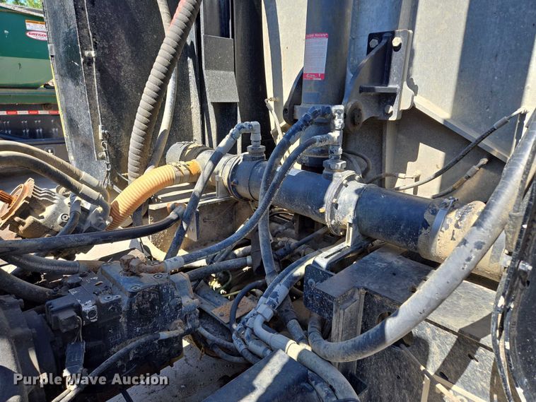 image for item EM7288 2011 International 7500 sewer jetter truck