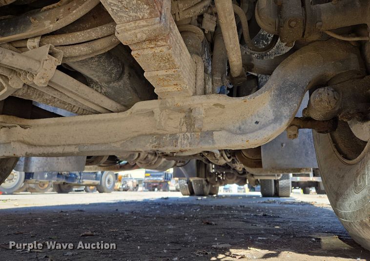 image for item EM7288 2011 International 7500 sewer jetter truck