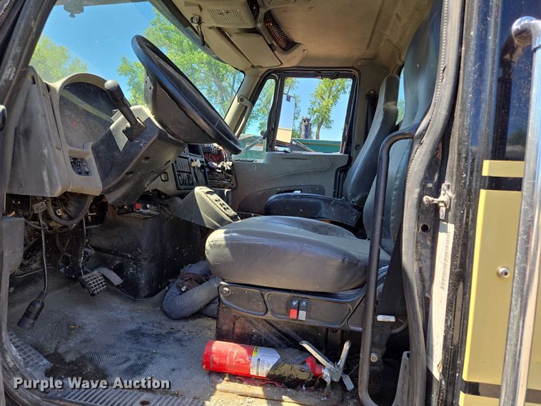 image for item EM7288 2011 International 7500 sewer jetter truck