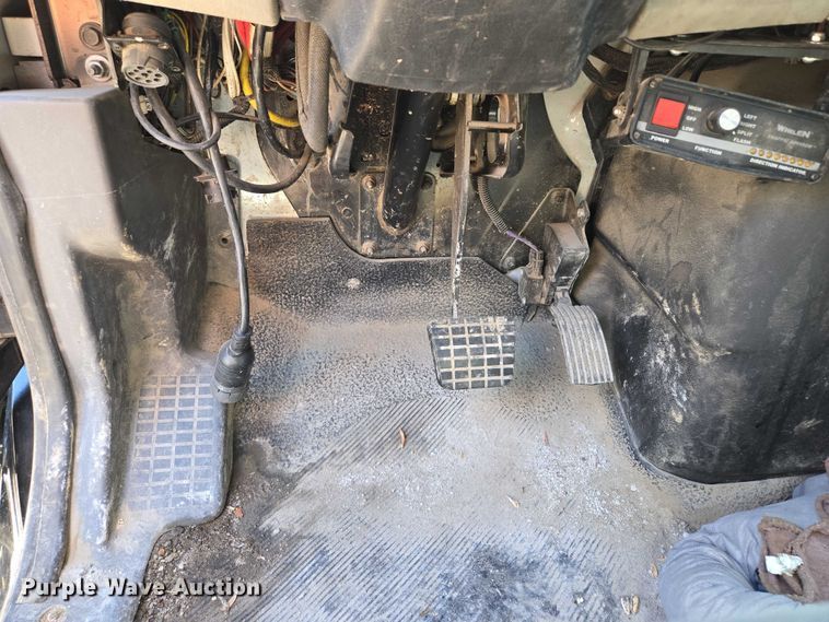 image for item EM7288 2011 International 7500 sewer jetter truck