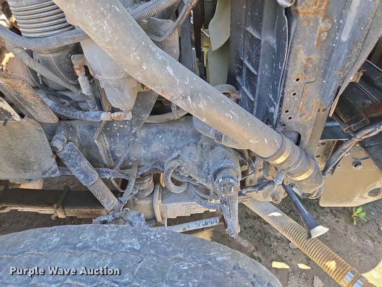 image for item EM7288 2011 International 7500 sewer jetter truck