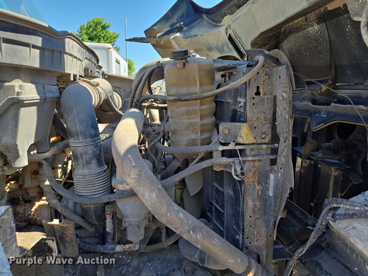 image for item EM7288 2011 International 7500 sewer jetter truck