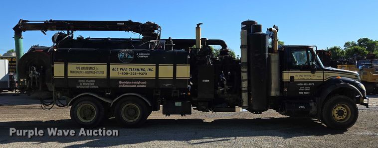 image for item EM7289 2005 International 7600 sewer jetter truck