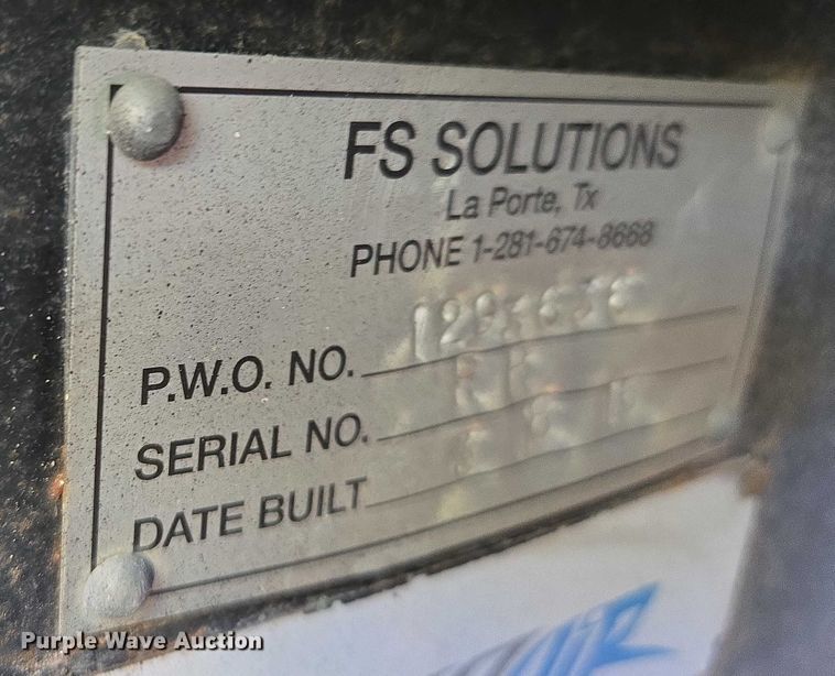 image for item EM7289 2005 International 7600 sewer jetter truck