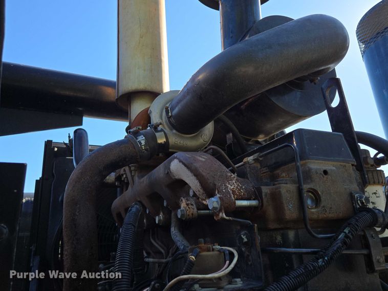 image for item EM7289 2005 International 7600 sewer jetter truck