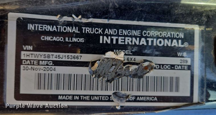 image for item EM7289 2005 International 7600 sewer jetter truck