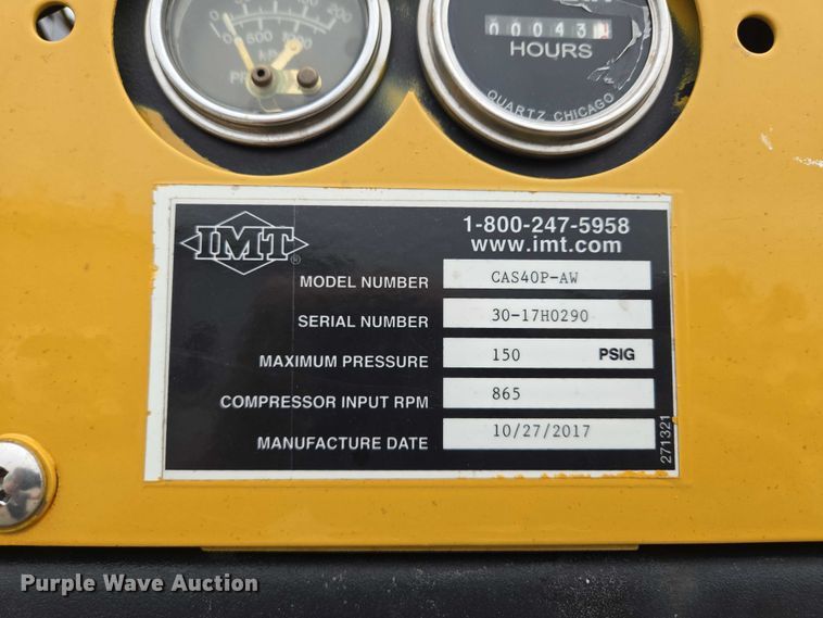 image for item EM7347 2000 International 4700 utility / service truck