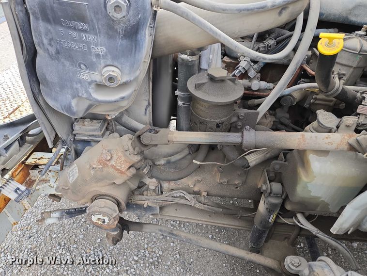 image for item EM7348 2006 International 4300 digger derrick truck