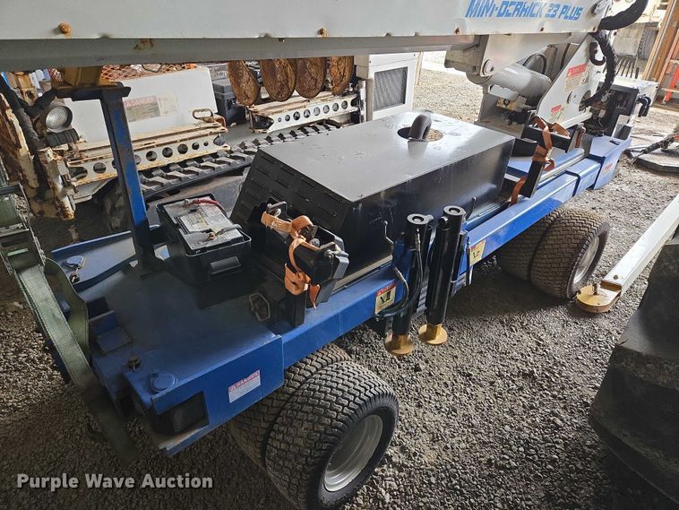 image for item EM7349 Skylift Mini-Derrick 33 plus mini digger derrick