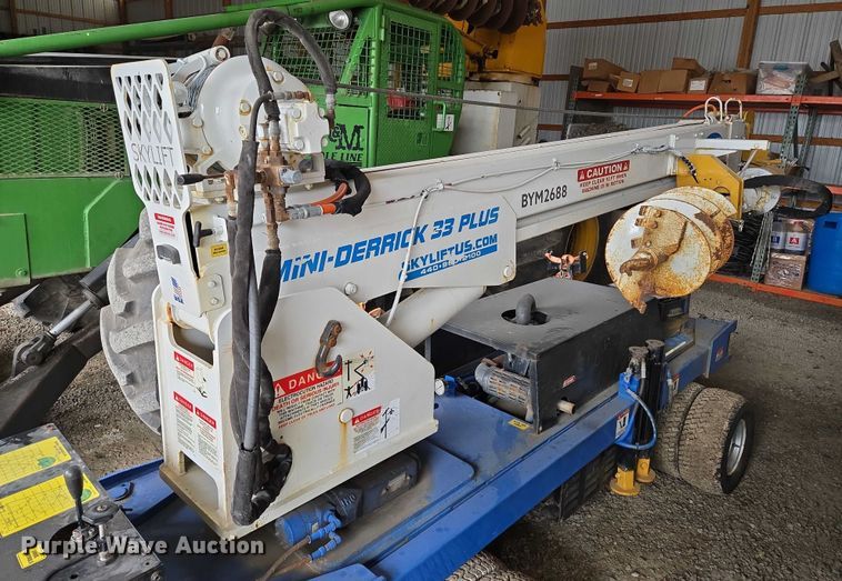 image for item EM7349 Skylift Mini-Derrick 33 plus mini digger derrick