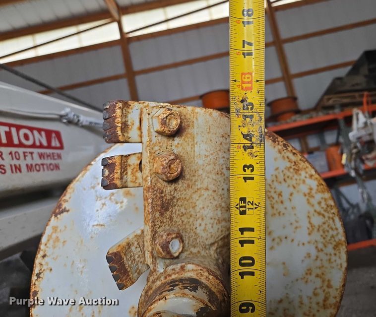 image for item EM7349 Skylift Mini-Derrick 33 plus mini digger derrick