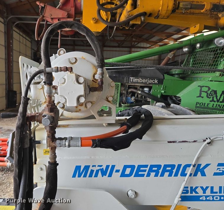 image for item EM7349 Skylift Mini-Derrick 33 plus mini digger derrick