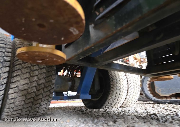 image for item EM7349 Skylift Mini-Derrick 33 plus mini digger derrick