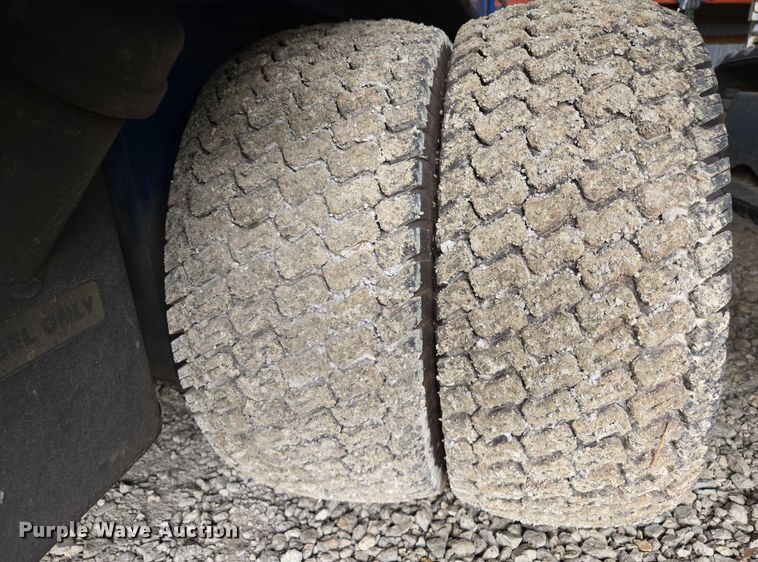 image for item EM7349 Skylift Mini-Derrick 33 plus mini digger derrick