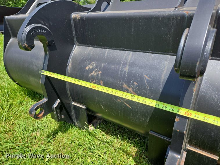 image for item EN3752 Werk-Brau HCE1200 Bucket