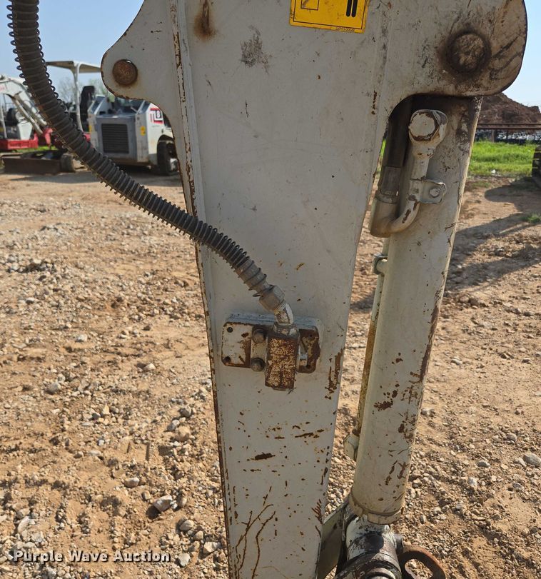 image for item EN3753 2015 Takeuchi TB240 mini excavator