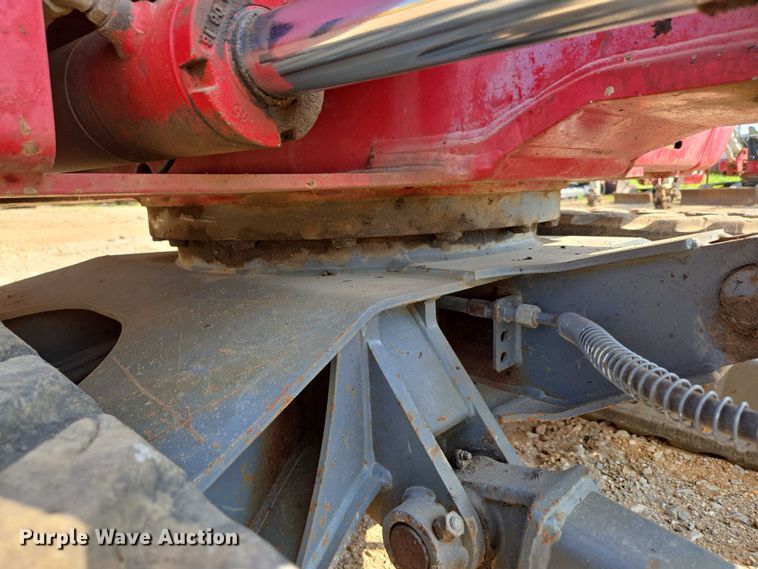 image for item EN3753 2015 Takeuchi TB240 mini excavator