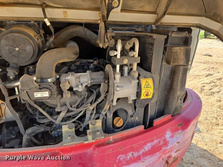 image for item EN3753 2015 Takeuchi TB240 mini excavator