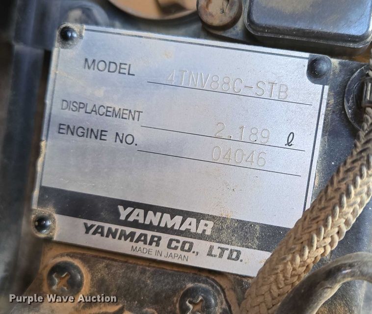 image for item EN3753 2015 Takeuchi TB240 mini excavator