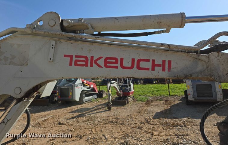 image for item EN3754 2015 Takeuchi TB230 mini excavator