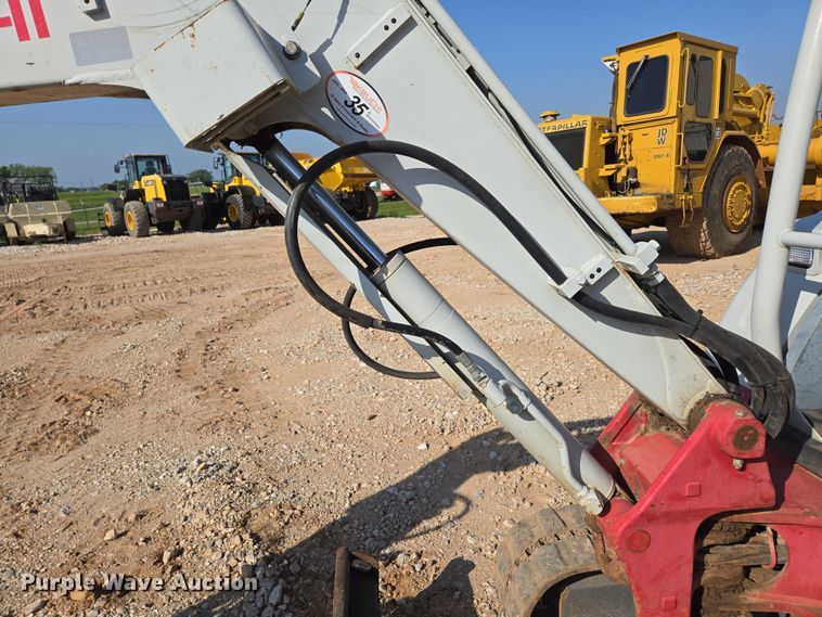 image for item EN3754 2015 Takeuchi TB230 mini excavator